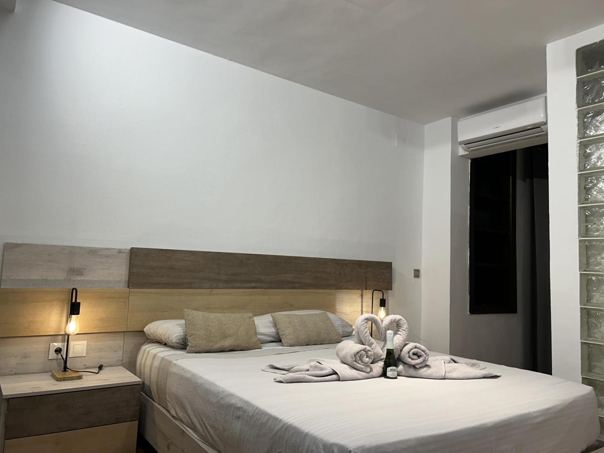 Lujo A Tu Alcance Con Spa Y Garaje Pleno Centro Уелва Екстериор снимка